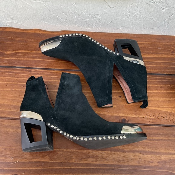 JEFFERY CAMPBELL BLACK SUEDE ANKLE BOOTS - Picture 6 of 8